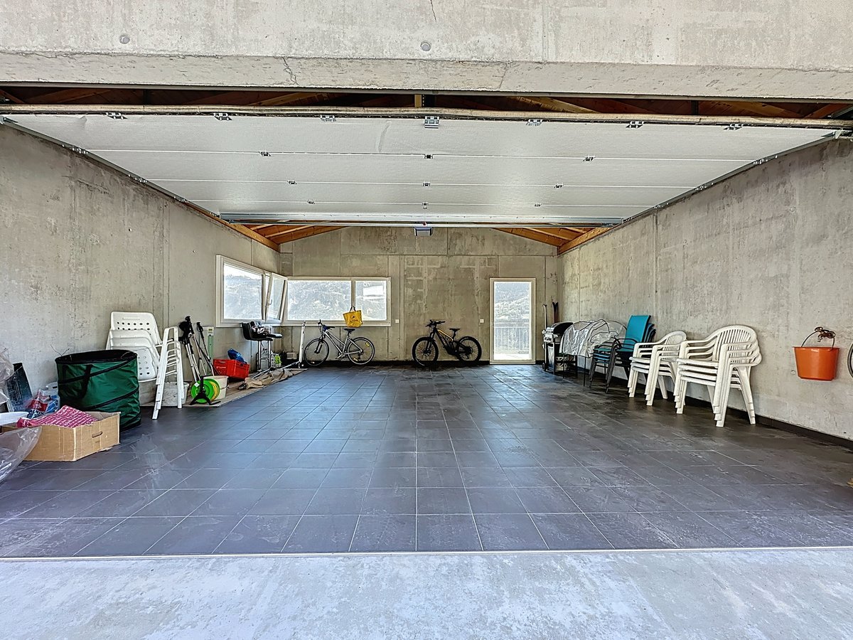 Image 28